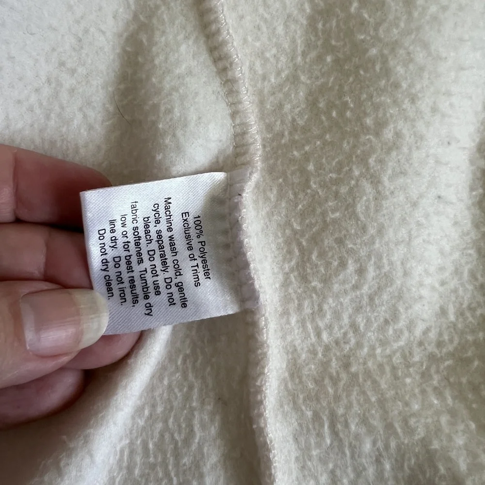 Eddie Bauer Vest Large White Sleeveless Outdoor Inside Pockets Cozy Active - Picture 7 of 8